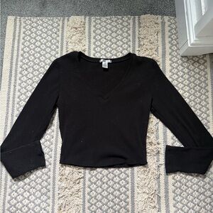 Bozzolo Black Ribbed V-Neck Long Sleeve Top